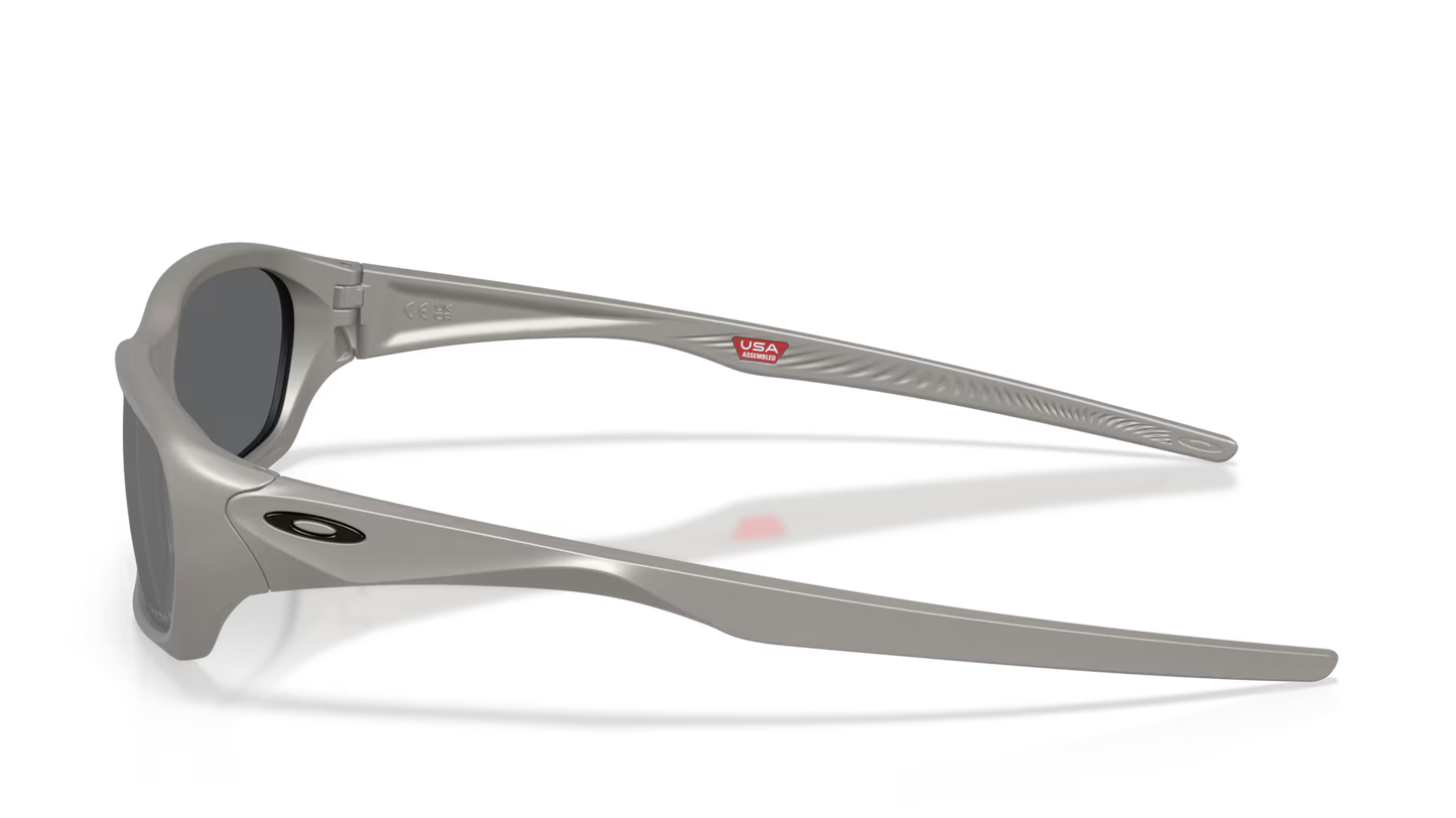 Oakley Polarized Terraforma OO9530-05 - Titanium/Prizm Black