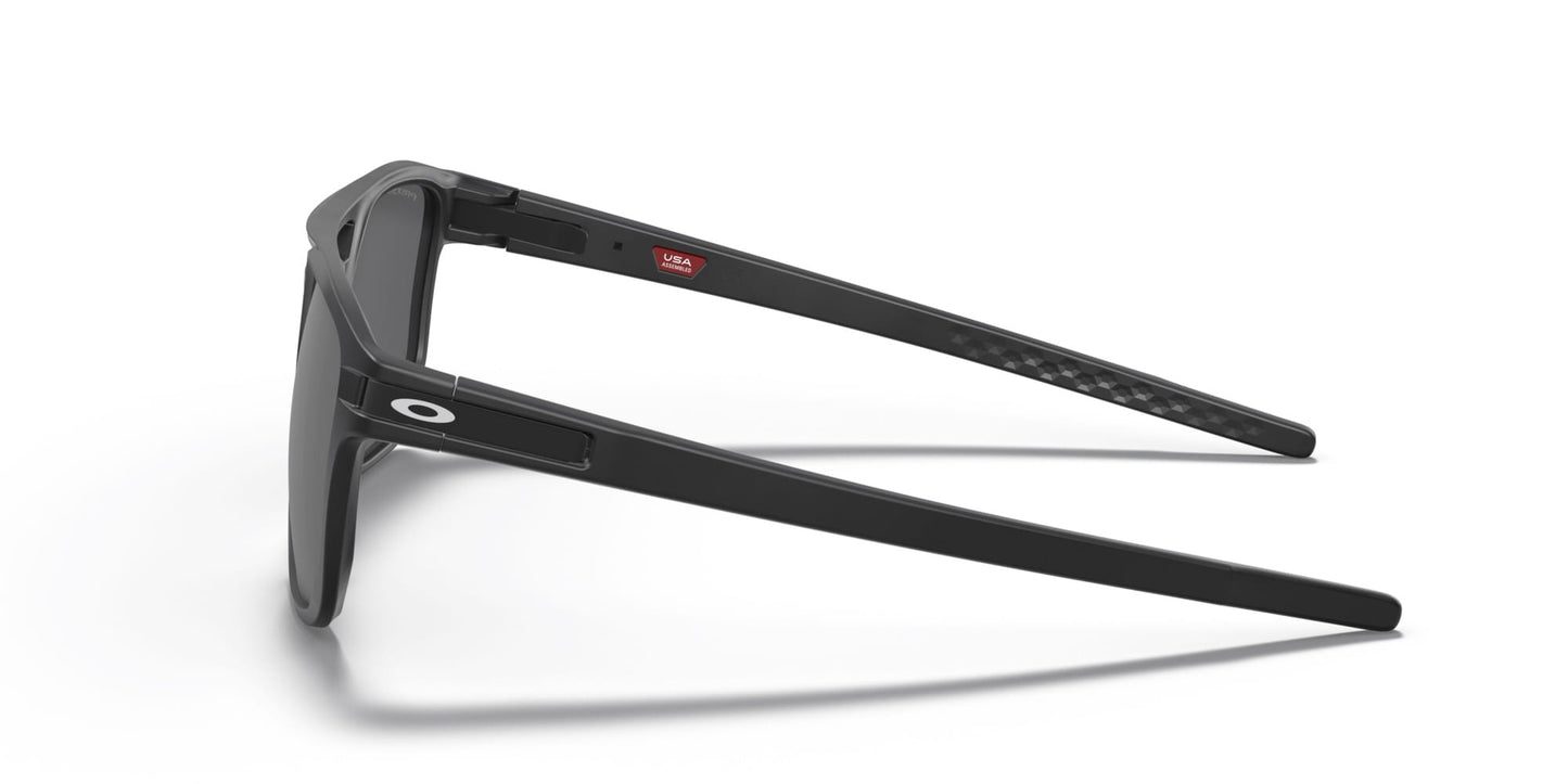 Oakley Latch Beta