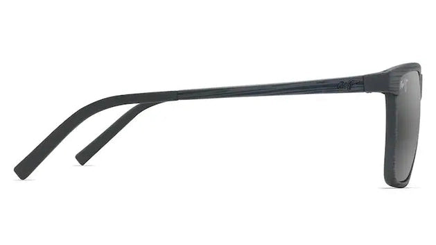 maui-jim-polarized-one-way-mj0875s-001-grey-stripe-neutral-grey-isometric