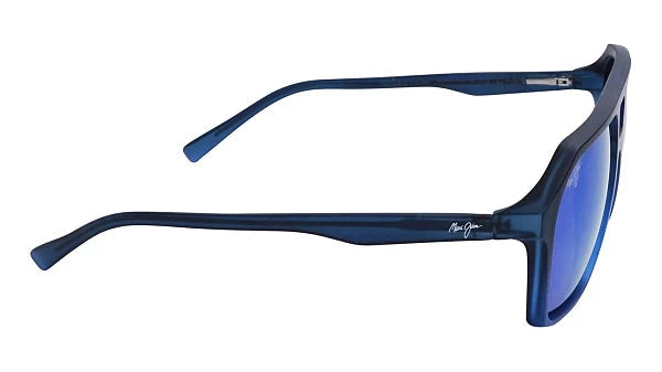 maui-jim-polarized-wedges-b880-03-transparent-blue-blue-isometric